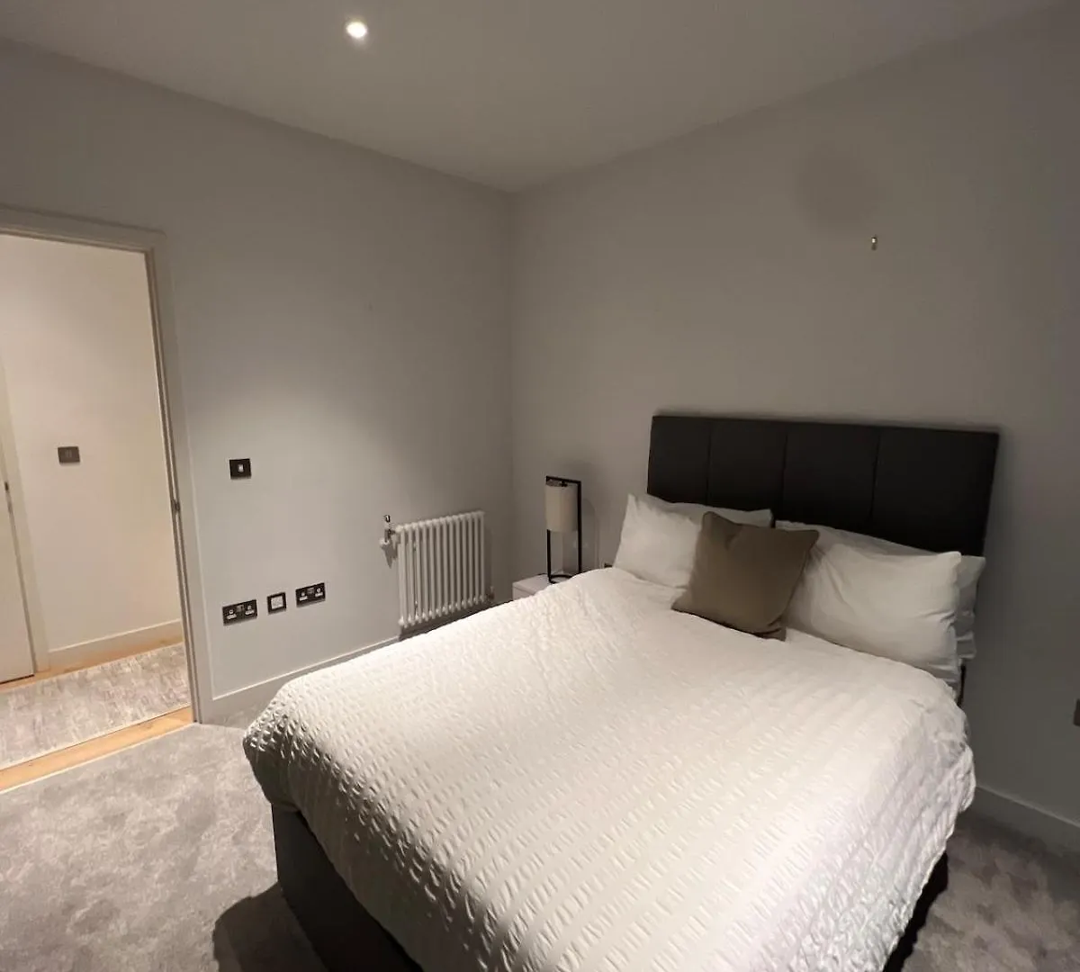 Modern Two Bedroom Apartment London